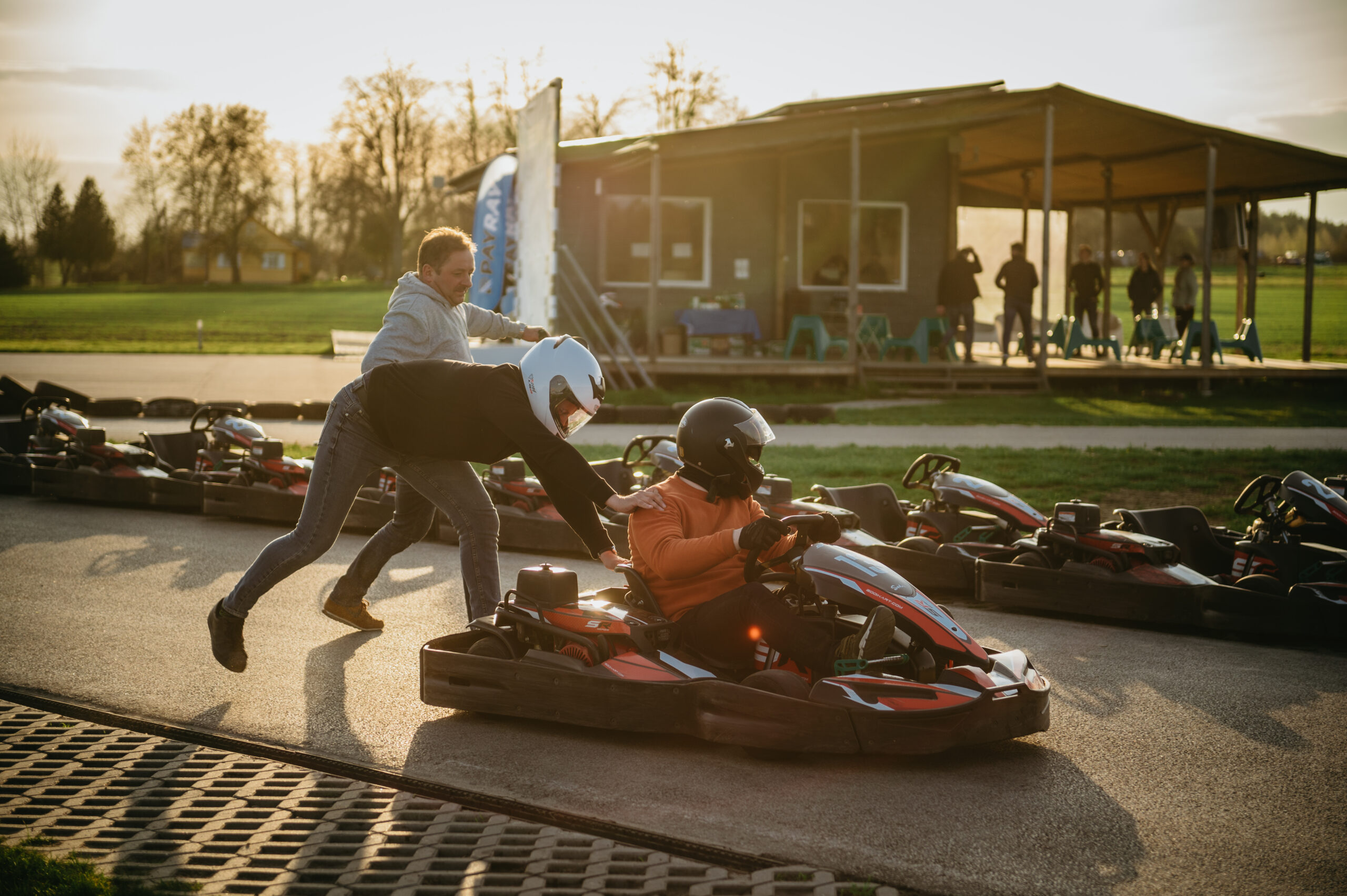 PayRay_gokart